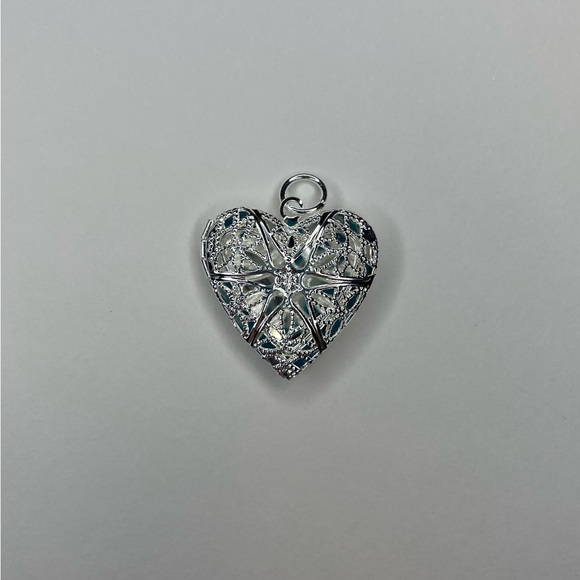 Victorian Heart Silver-Tone Gem Locket - Picture 4 of 4